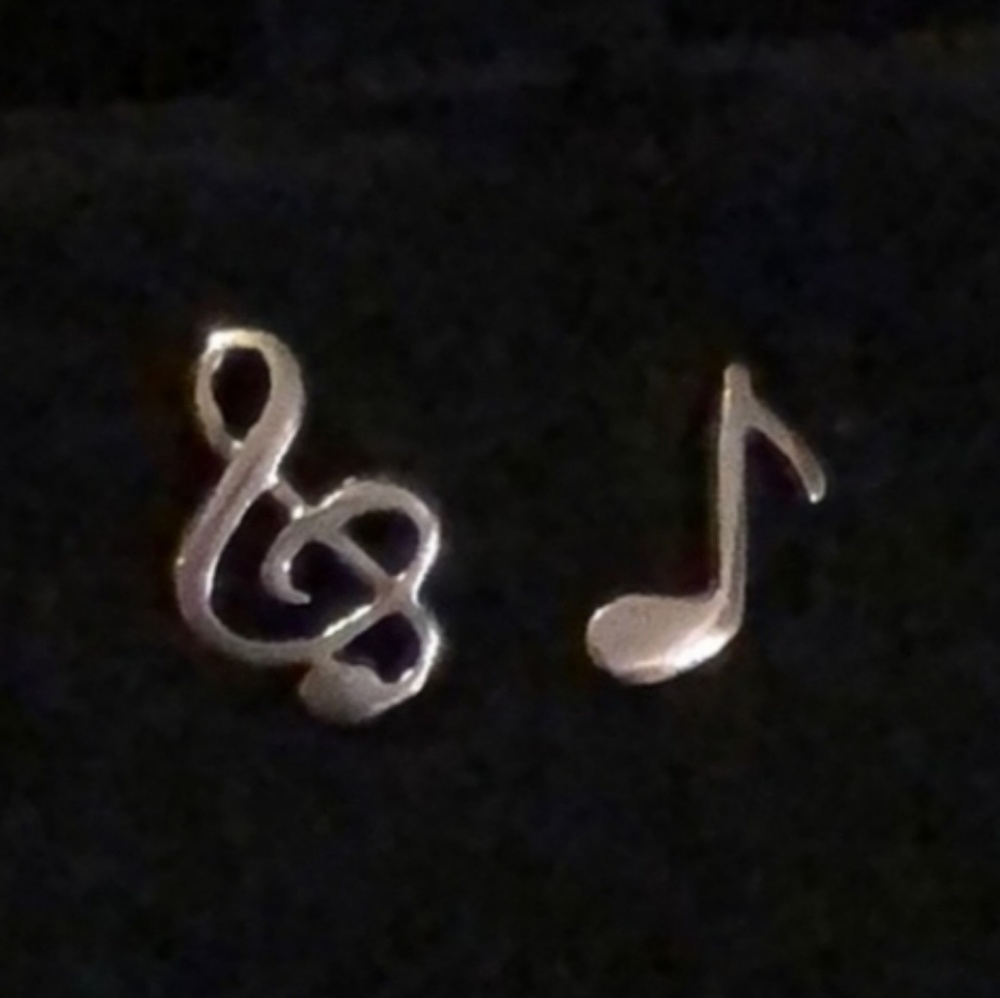 Sterling treble & bass clef earrings ~